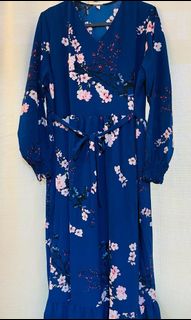 (Category: ) located in . Submitted by helpclear.closet (Listing ID 1132799817, Image 1). Description: .