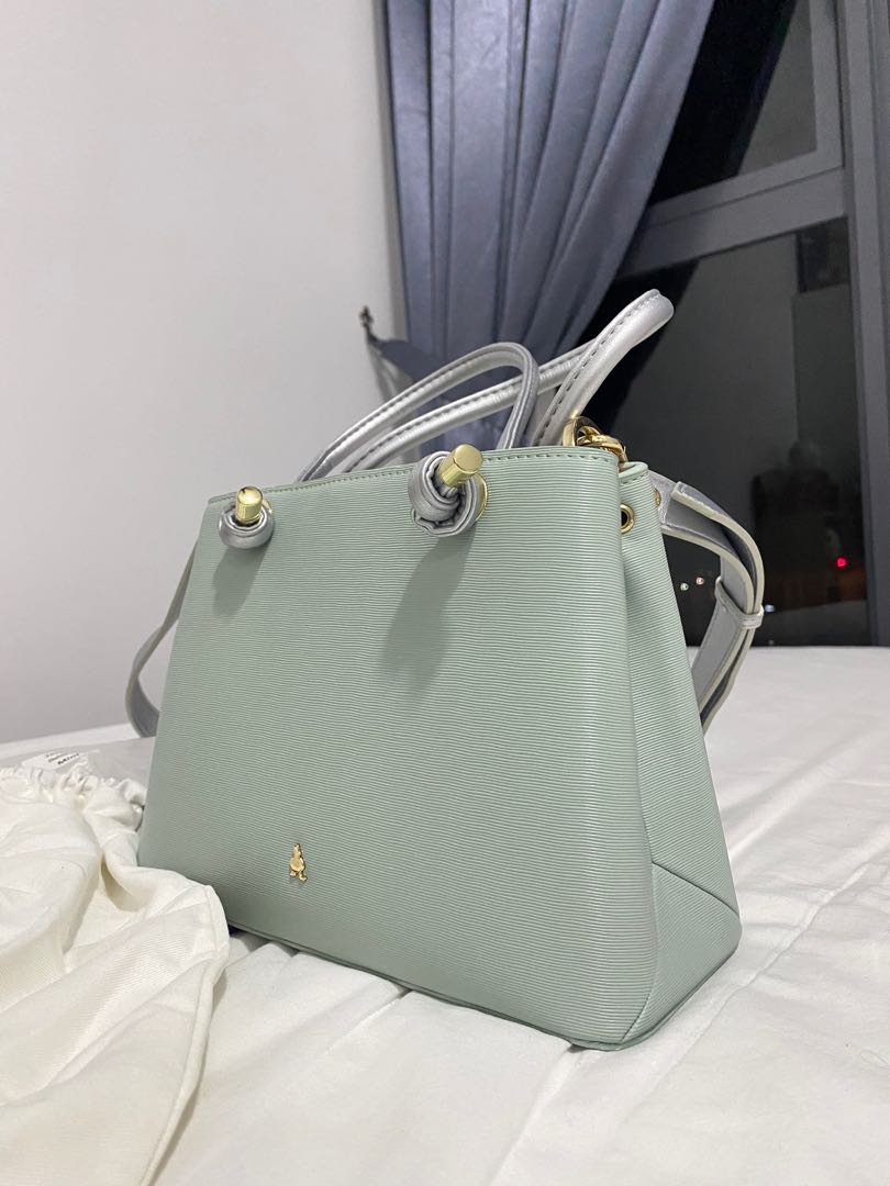 Duck Dahlia Bag, Women's Fashion, Bags & Wallets, Tote Bags on Carousell