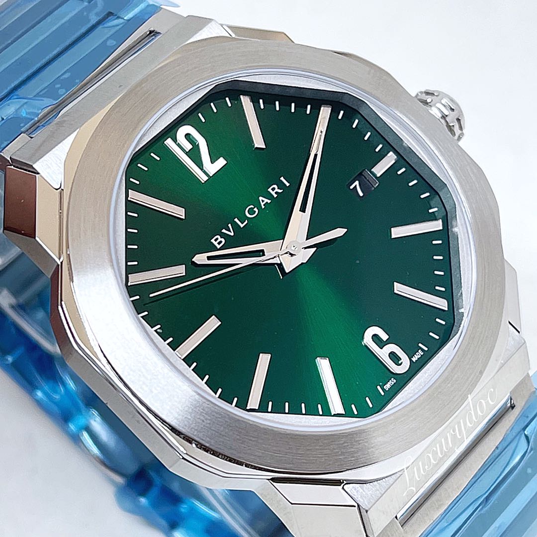  BVLGARI OCTO ROMA GREEN DIAL AUTOMATIC 41MM WATCH 102963, Luxury,  Watches on Carousell