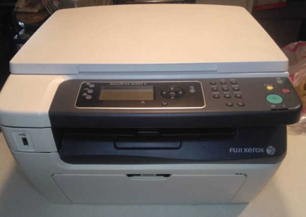 fuji xerox M205b 故障雷射印表機, 電腦及科技產品, 印表機及影印機在旋轉拍賣