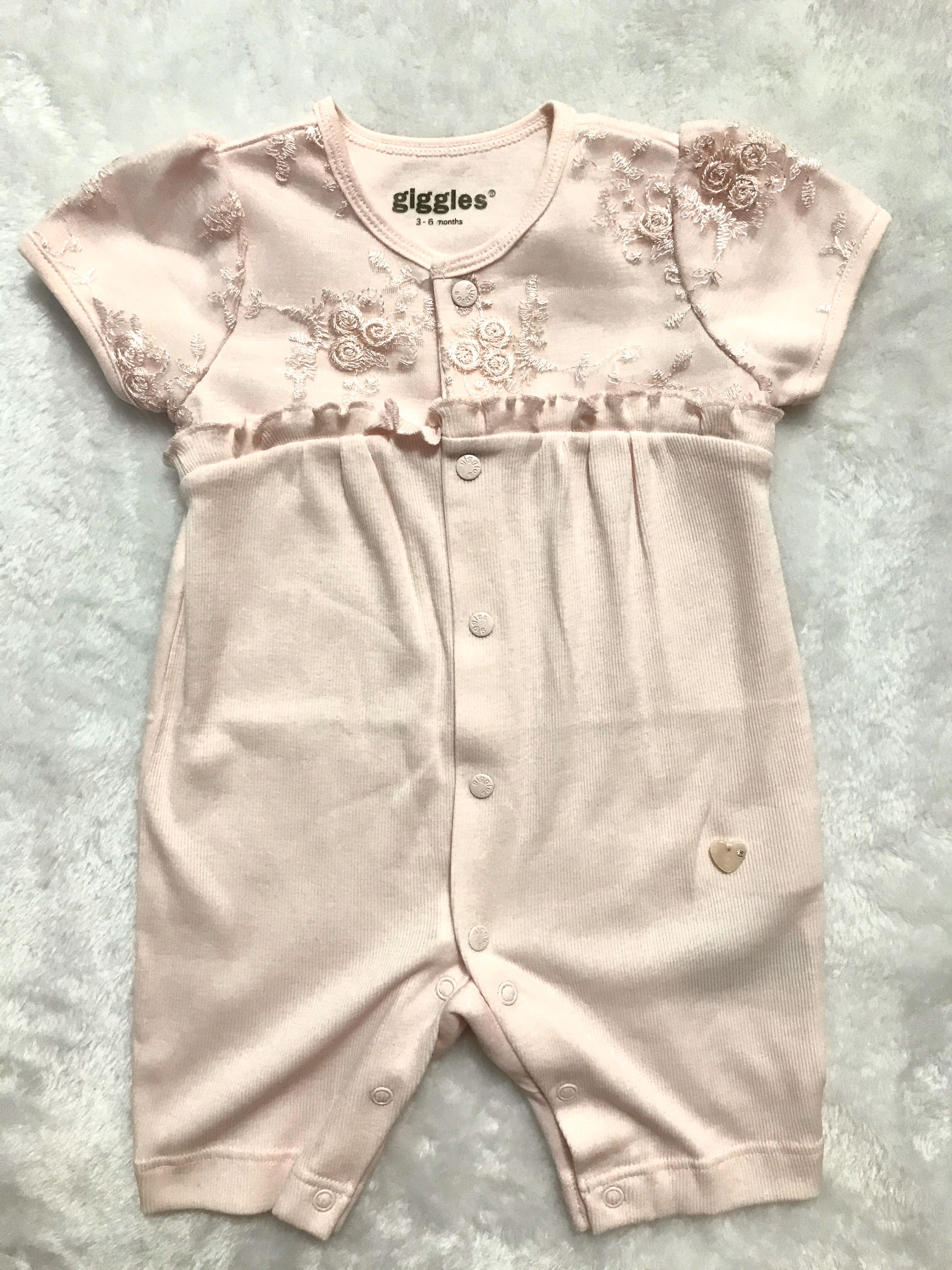 Giggles baby best sale boutique reviews