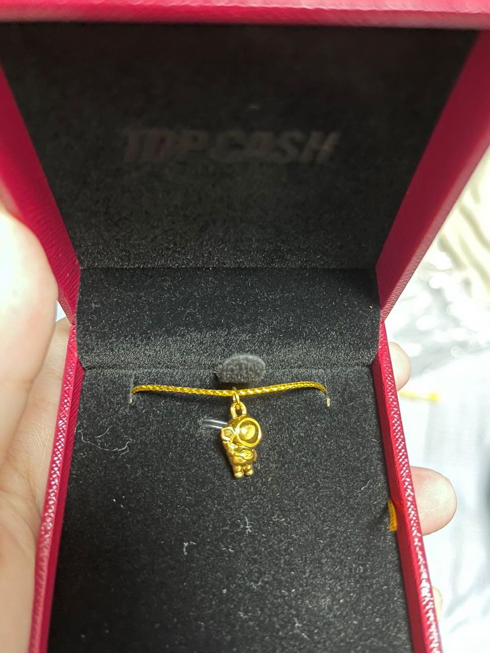 Gold astronaut pendant sales