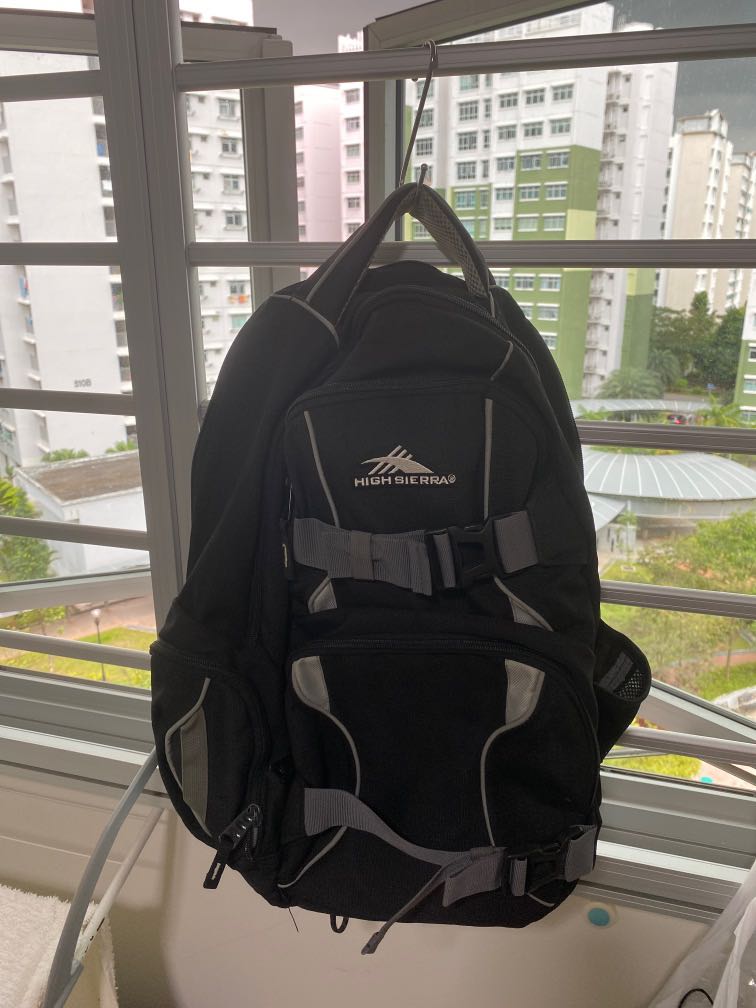 High Sierra backpack, Men's Fashion 