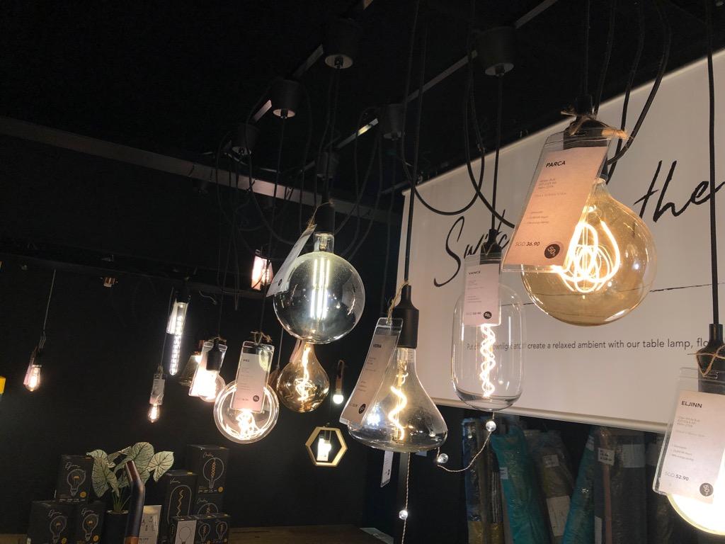 Hooga Glow Nario lightbulb / light bulb, Furniture & Home Living