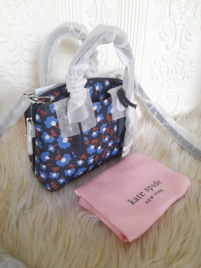 Kate Spade Mini Margaux (Category: Luxury Bags & Wallets) located in Mandaluyong City. Submitted by shop_0n_the_spot (Listing ID 1132739309, Image 2). Description: 💯% Brand New and GUARANTEED ORIGINAL items straight from the USA 🇺🇸 📦✈🛳 ✅ OnHand and Ready to Ship ✅ First to Pay basis ✅ Inclusions: Tag, Care card 🌸🌸🌸🌸🌸🌸🌸🌸🌸🌸🌸🌸🌸 If in DOUBT don’t buy, to save our both time. We are not PLAYING here, we do our BUSINESS. 🌸🌸🌸🌸🌸🌸🌸