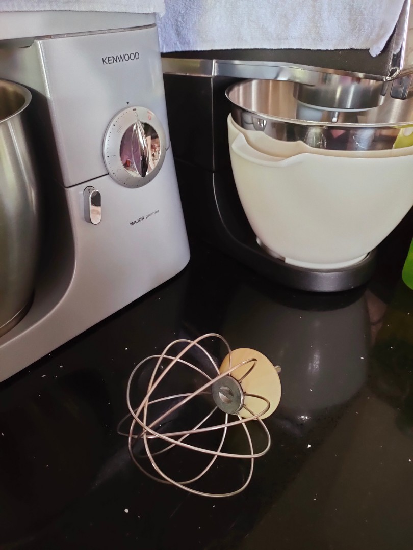 Kenwood chef whisk attachment, TV & Home Appliances, Kitchen Appliances