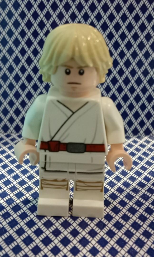 Original lego luke skywalker on sale