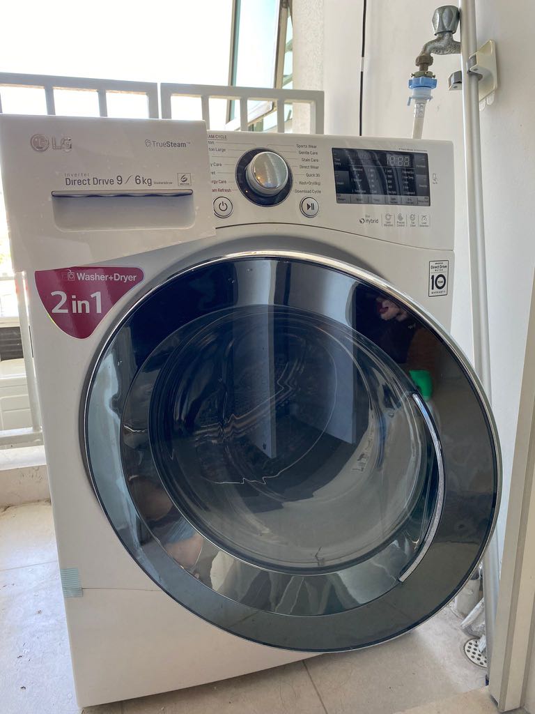 LG Washer Dryer (2in1) 9/6kg, TV & Home Appliances, Washing Machines