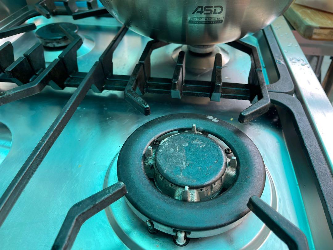 Lpg stove with oven, TV & Home Appliances, Kitchen Appliances, Hobs