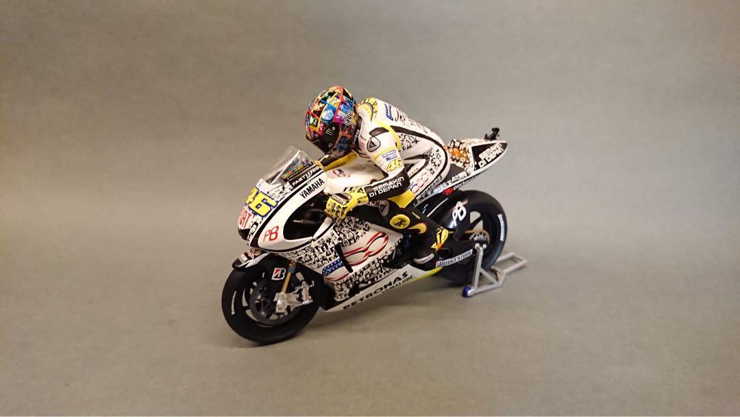MINICHAMPS 1:12 Valention Rossi Figurine (Limited Edition #45/2040