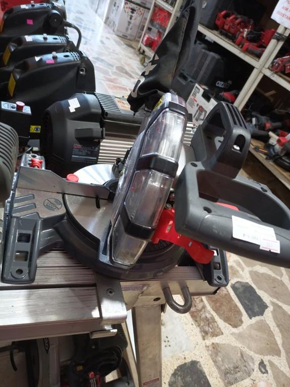 OZITO Compound Mitre Saw 1600W (Category: Construction Tools & Equipment) located in San Pedro. Submitted by aussiesurplus (Listing ID 1132758631, Image 3). Description: OZITO Compound MITRE Saw 1600W! Surplus from Australia Price: 4,900.
