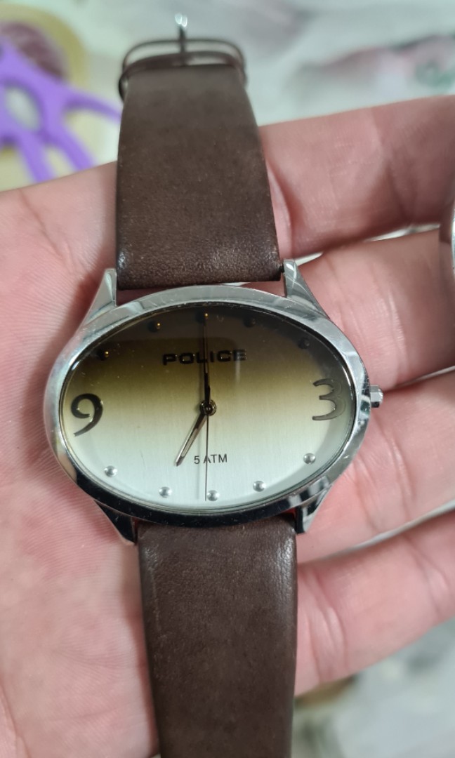 Police satm watch top