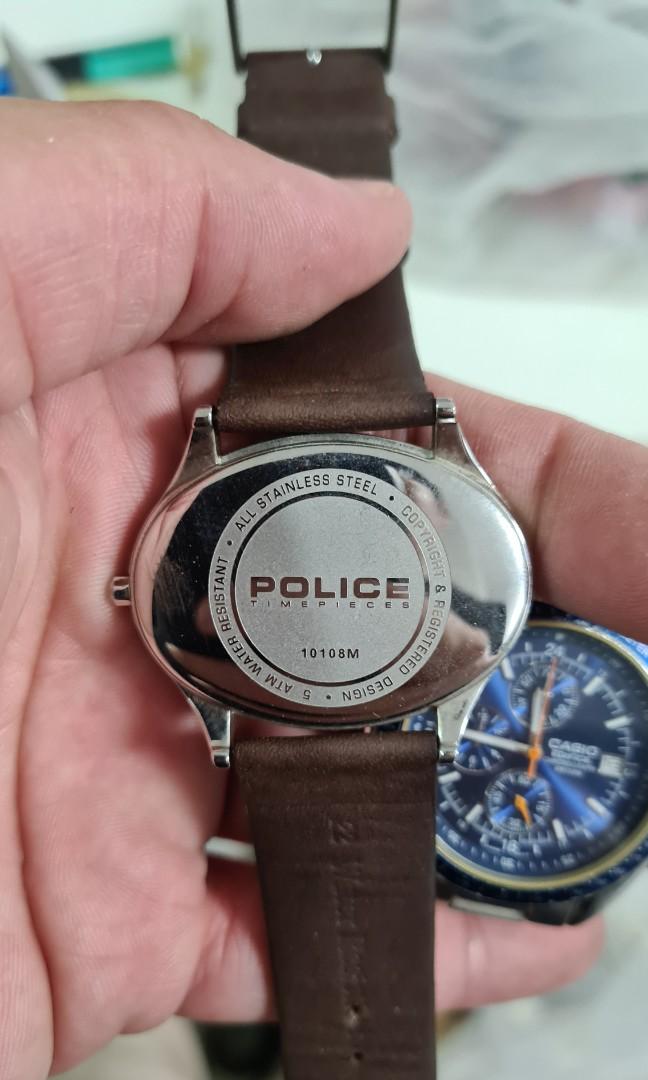 Police 5 shop atm watch