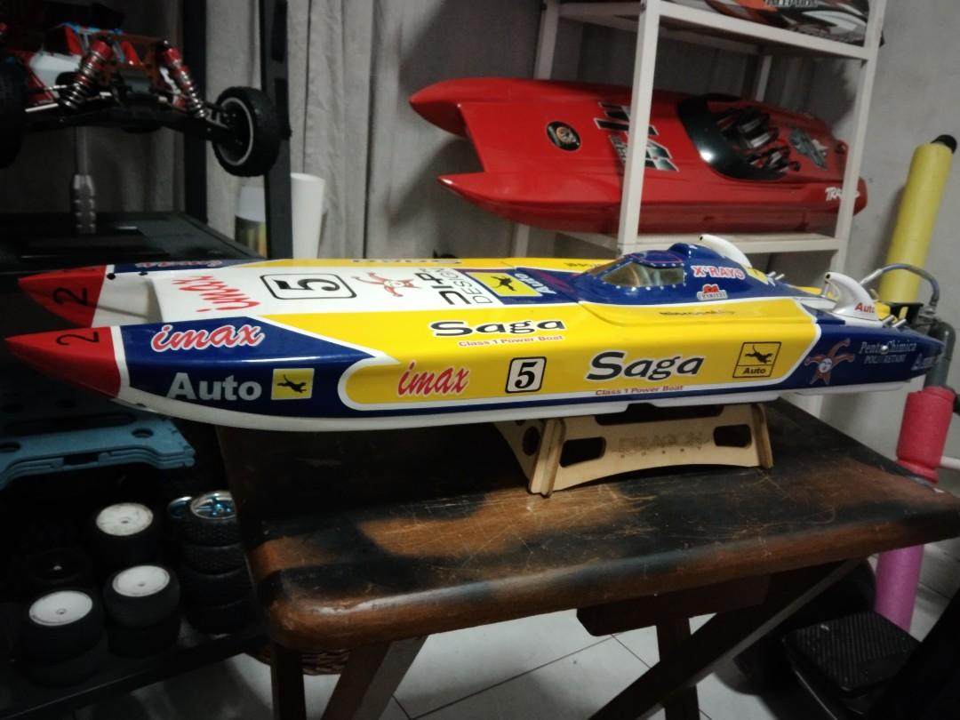 Saga top rc boat