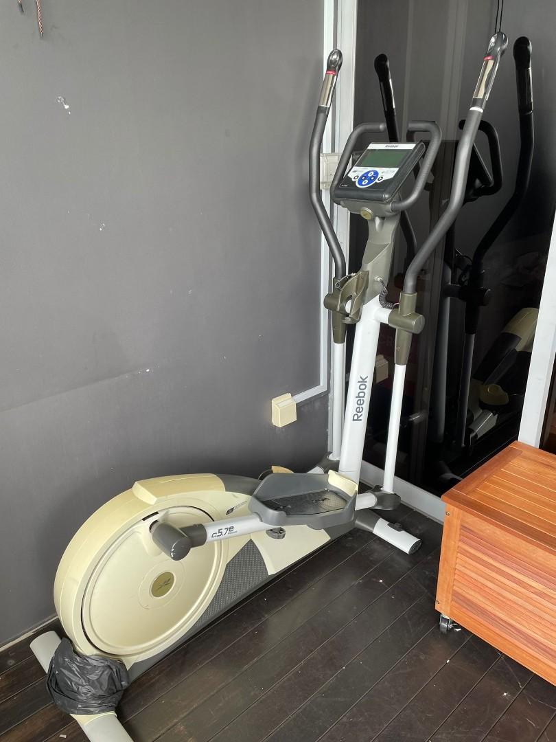 Reebok cross sales trainer machine