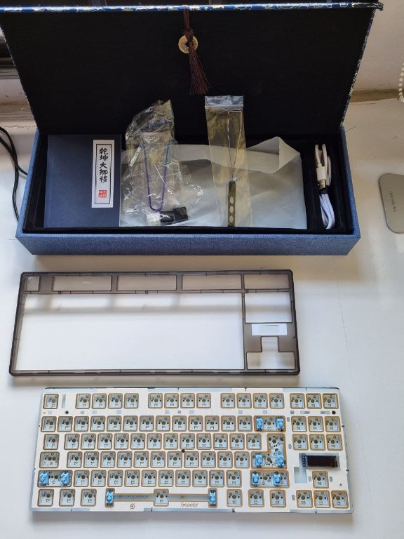S> GoPolar GG86 TKL Keyboard Kit (Do read the desc! D), Computers
