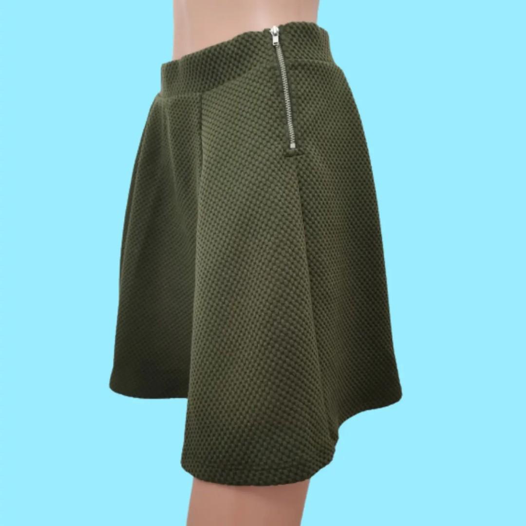 Skater skirt deals zip up
