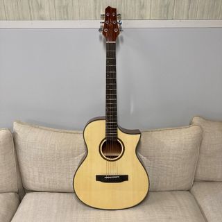 （分類：）位於 。 由 lightsonmusic 提交（商品編號 1132781836，圖片 1）。簡介： 。