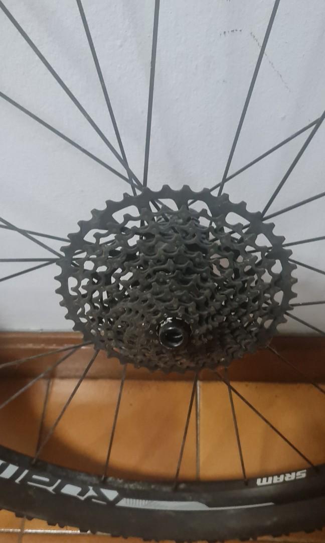 Sram roam best sale 40 wheelset