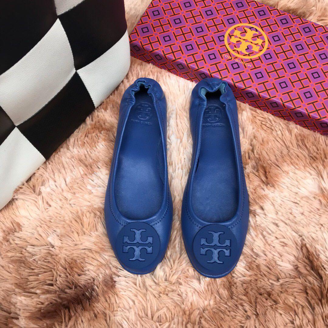 Tory Burch Flat Shoes Women s Fashion Footwear Flats on Carousell