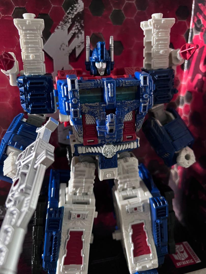 Transformers War For Cybertron WFC Ultra Magnus, Hobbies & Toys, Toys