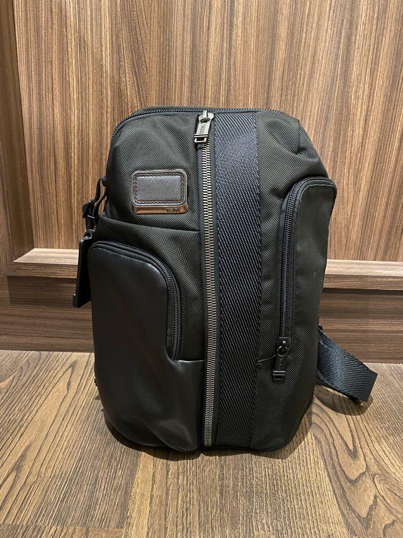 Tumi smith online sling bag