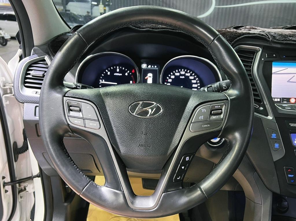 2018 Hyundai Santa Fe 2.2 領袖款 照片瀏覽 7