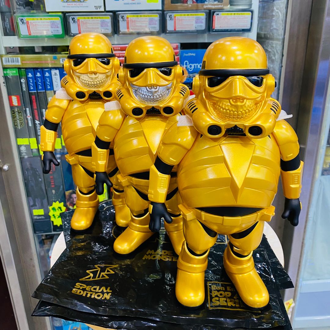 特價清貨ron English X Police Grin X Made By Monsters Gold 金色全球限量400隻金兵star Wars 星球大戰 興趣及遊戲 玩具 遊戲類 Carousell