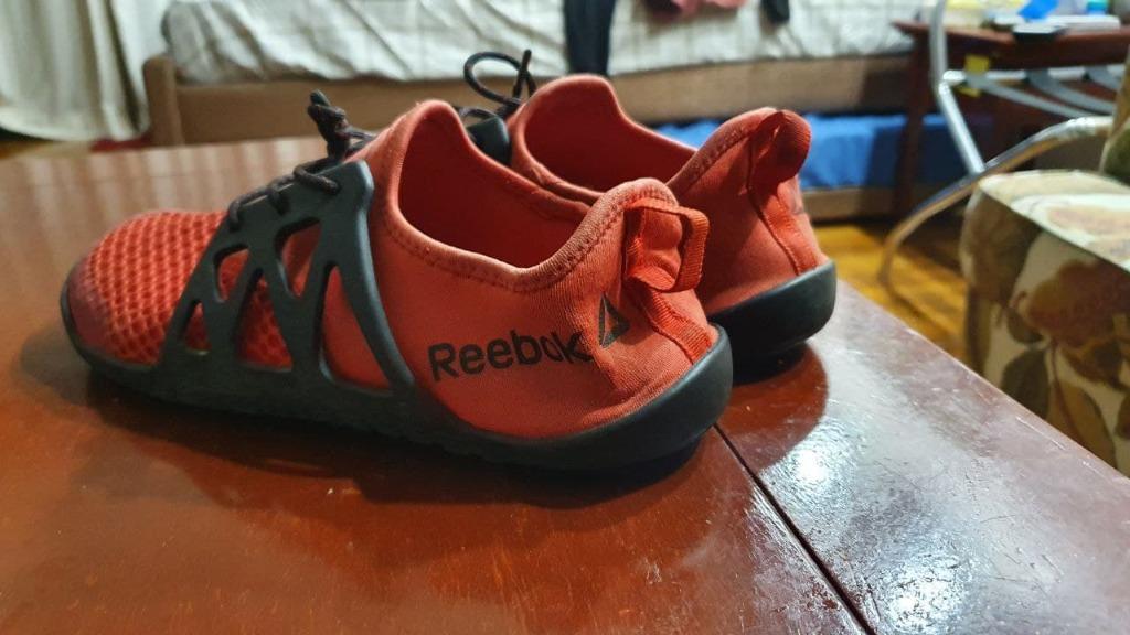 AQUA GRIP TR Training Gym Shoes For Men Red
