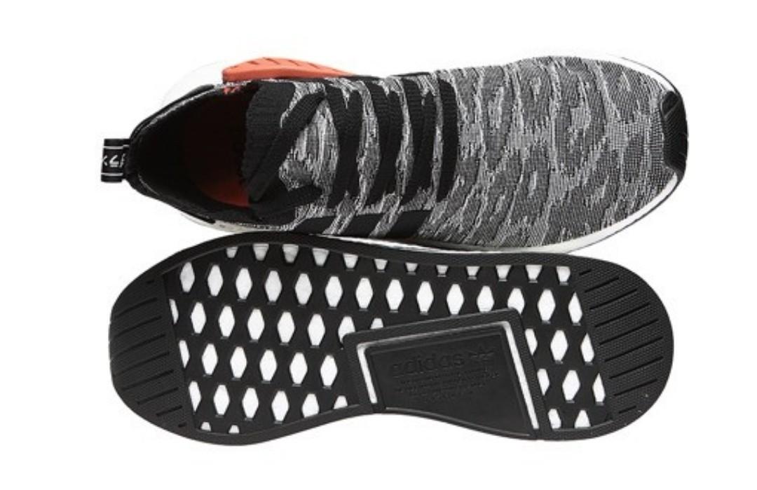 Nmd r2 primeknit black cheap glitch