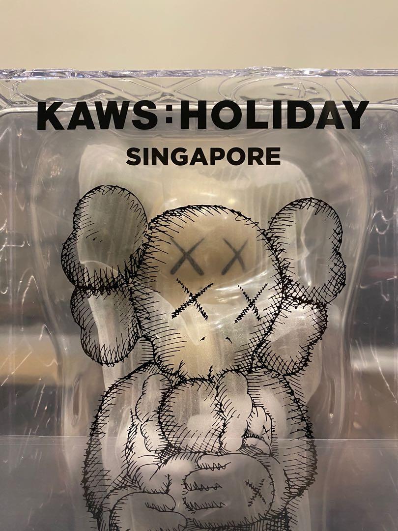 KAWS HOLIDAY SINGAPORE BROWN - フィギュア