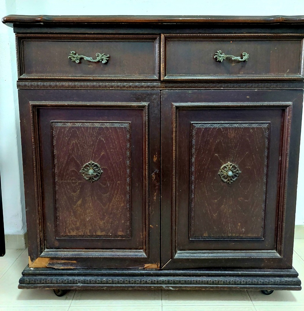 to give away, Furniture & Home Living, Furniture, Shelves