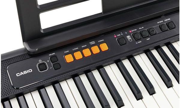 Casio CTS100 Electronic Keyboard Piano Brand New 18 months