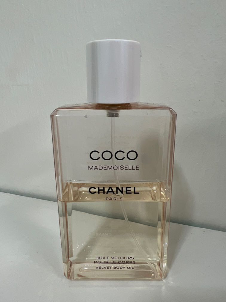 Chanel Coco Mademoiselle body oil, Beauty & Personal Care, Fragrance &  Deodorants on Carousell