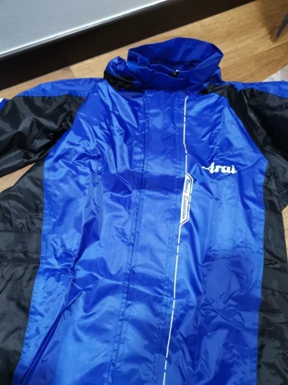 Raincoat clearance hotsell