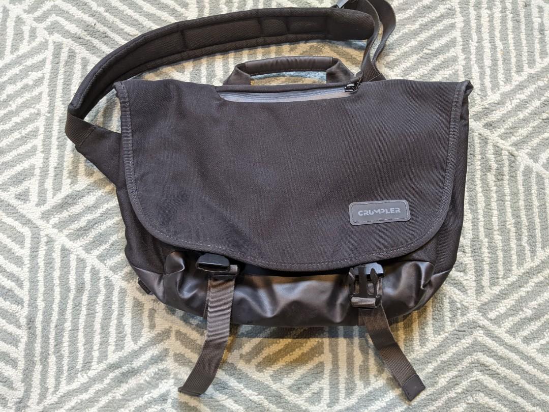 Crumpler hot sale the chronicler