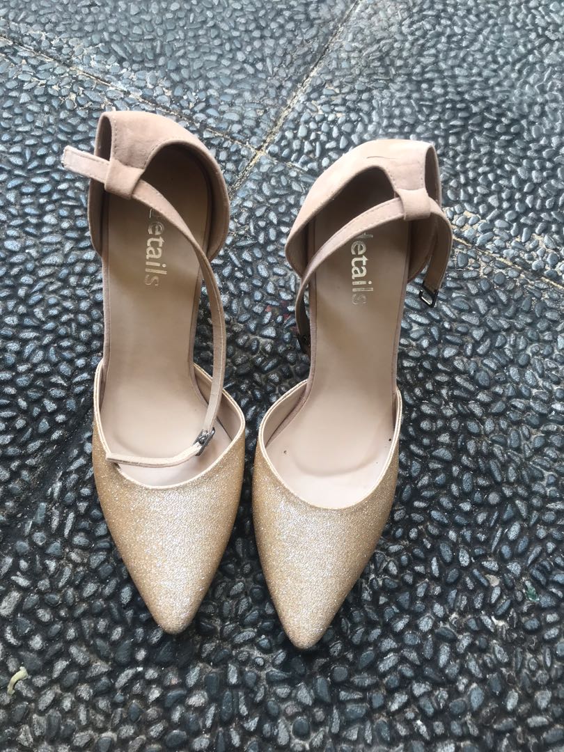 Heels, Fesyen Wanita, Sepatu di Carousell