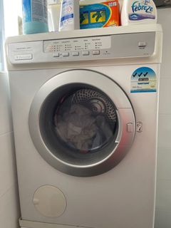 (Category: ) located in . Submitted by localbro (Listing ID 1132948321, Image 1). Description: .