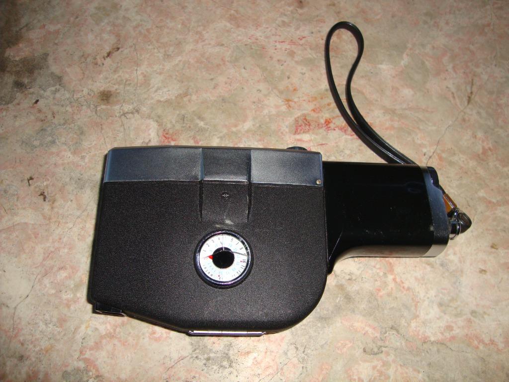 Fujica Single 8 P1 Vintage Camera (Category: Video Cameras) located in Manila. Submitted by parokya_ni_edgar (Listing ID 1133010633, Image 2). Description: In Good Condition: no issues Japan Made Bag Operated 4pcs AA Batteries ( not included )_ 8mm cine camera, Fujica Single-8 P1 camera. Uses Fuji proprietary Super 8 film cassettes. Fujinon 1.8 / 11.5mm lens. Made by Fuji Photo Optical Co. Ltd., between 1965 and 1977. Cine camera for Single 8 fil