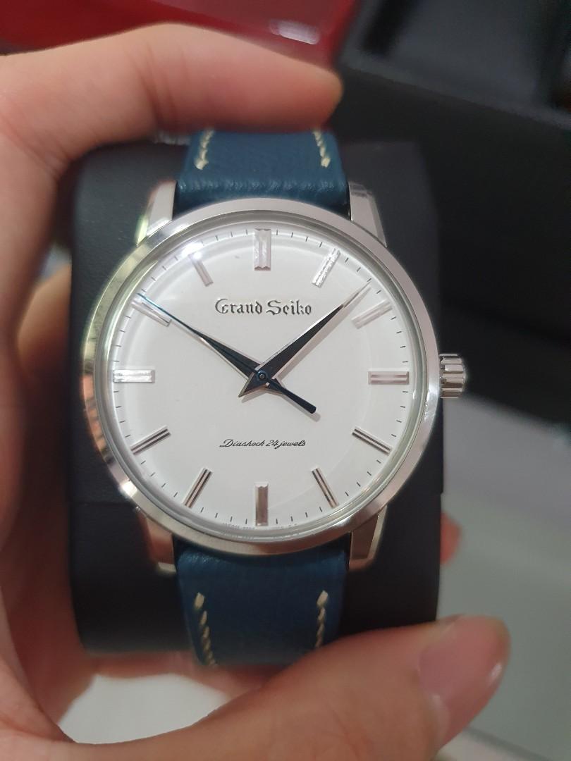 Grand Seiko SBGW253, Luxury, Watches on Carousell