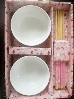 Hello Kitty bowl and chopsticks set