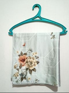 (Kategori: ) berada di . Dikirim oleh mala_21 (ID iklan 1132930687, Gambar 1). Deskripsi: .