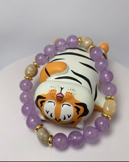(Category: ) located in . Submitted by neongems (Listing ID 1133032724, Image 1). Description: .