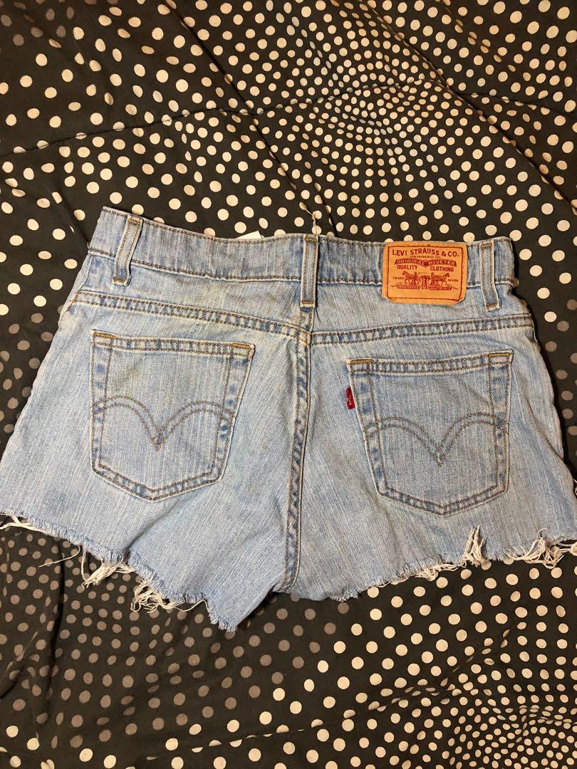 size 9 in levis