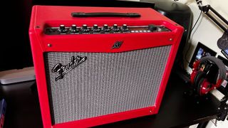 Fender　MUSTANG III V2 Racing Red FSR 限定 アンプ 楽器/器材 おもちゃ・ホビー・グッズ 人気カラーの