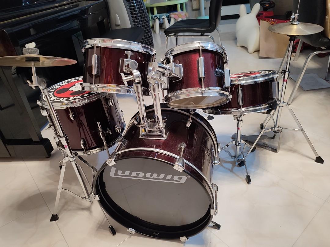 Ludwig top junior outfit