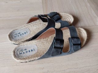 (Category: ) located in . Submitted by guyom (Listing ID 1133018927, Image 1). Description: .