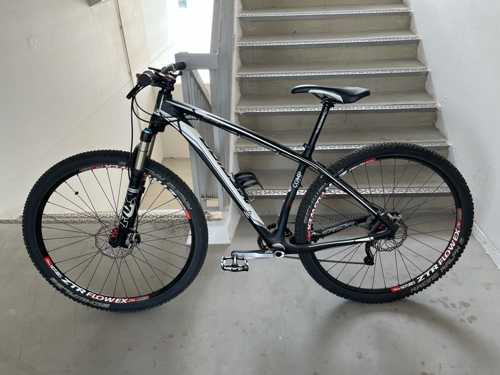 Merida big nine xt carbon 2021 hotsell