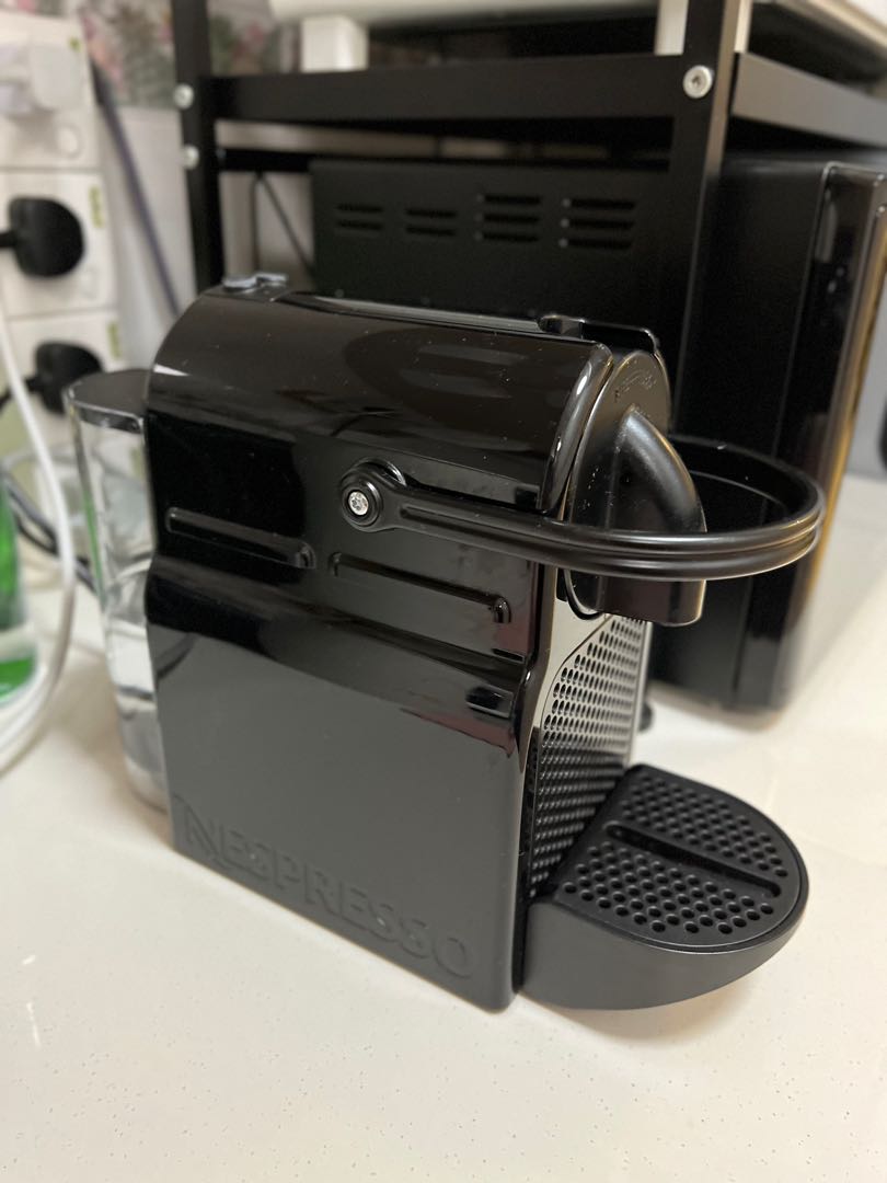 Nespresso americano coffee machine 