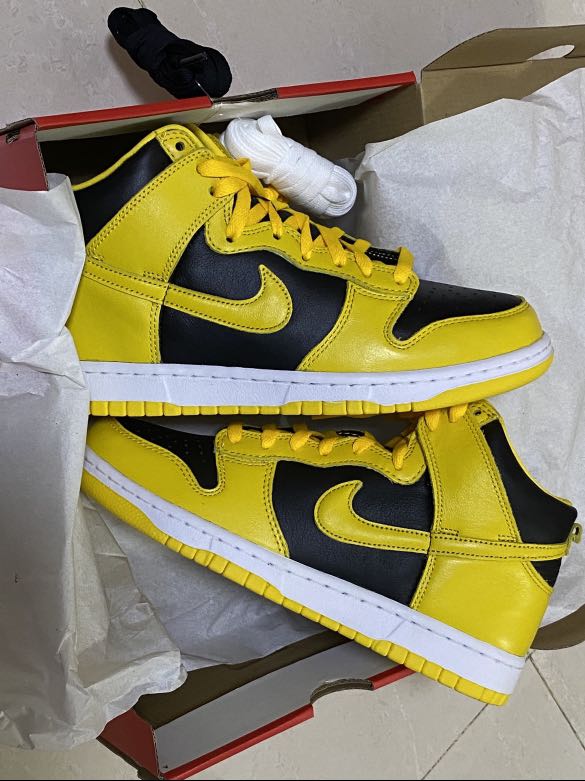 dunk black yellow